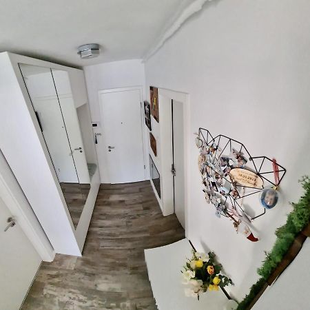 Apartament Coresimall Appartement Braşov Buitenkant foto