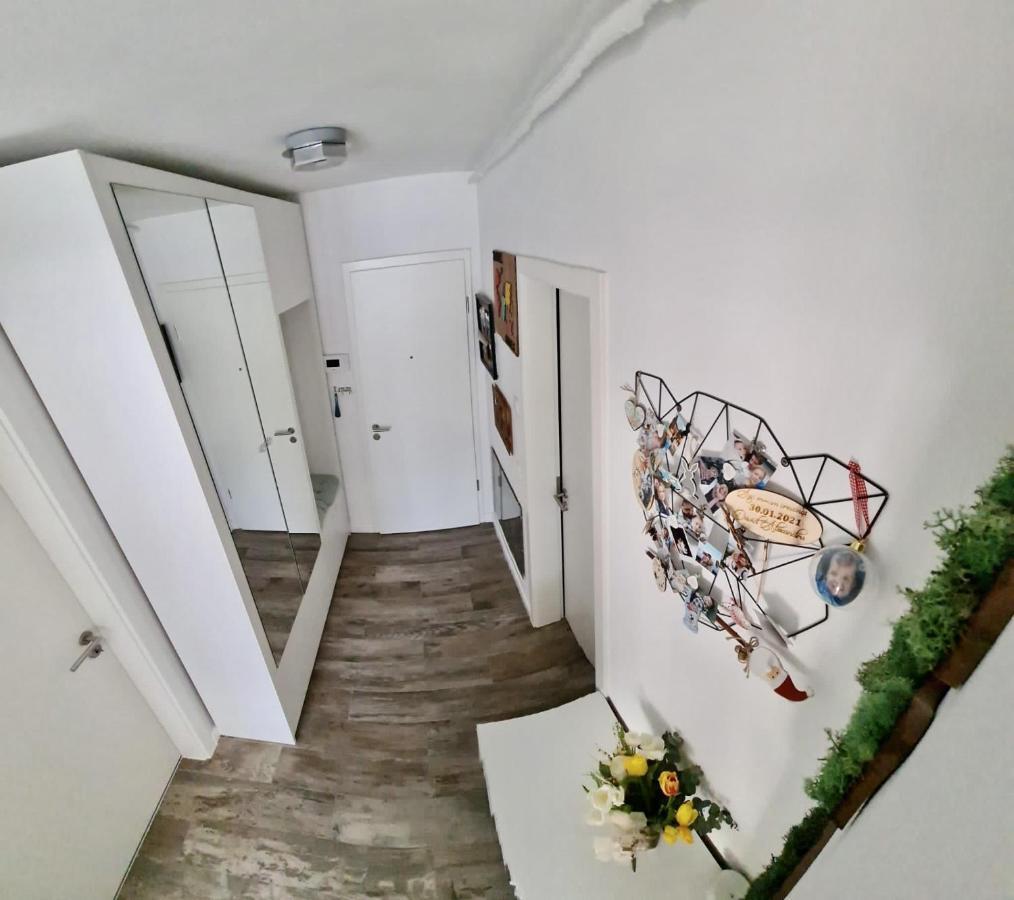 Apartament Coresimall Appartement Braşov Buitenkant foto